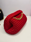 Clutch rossa con catena