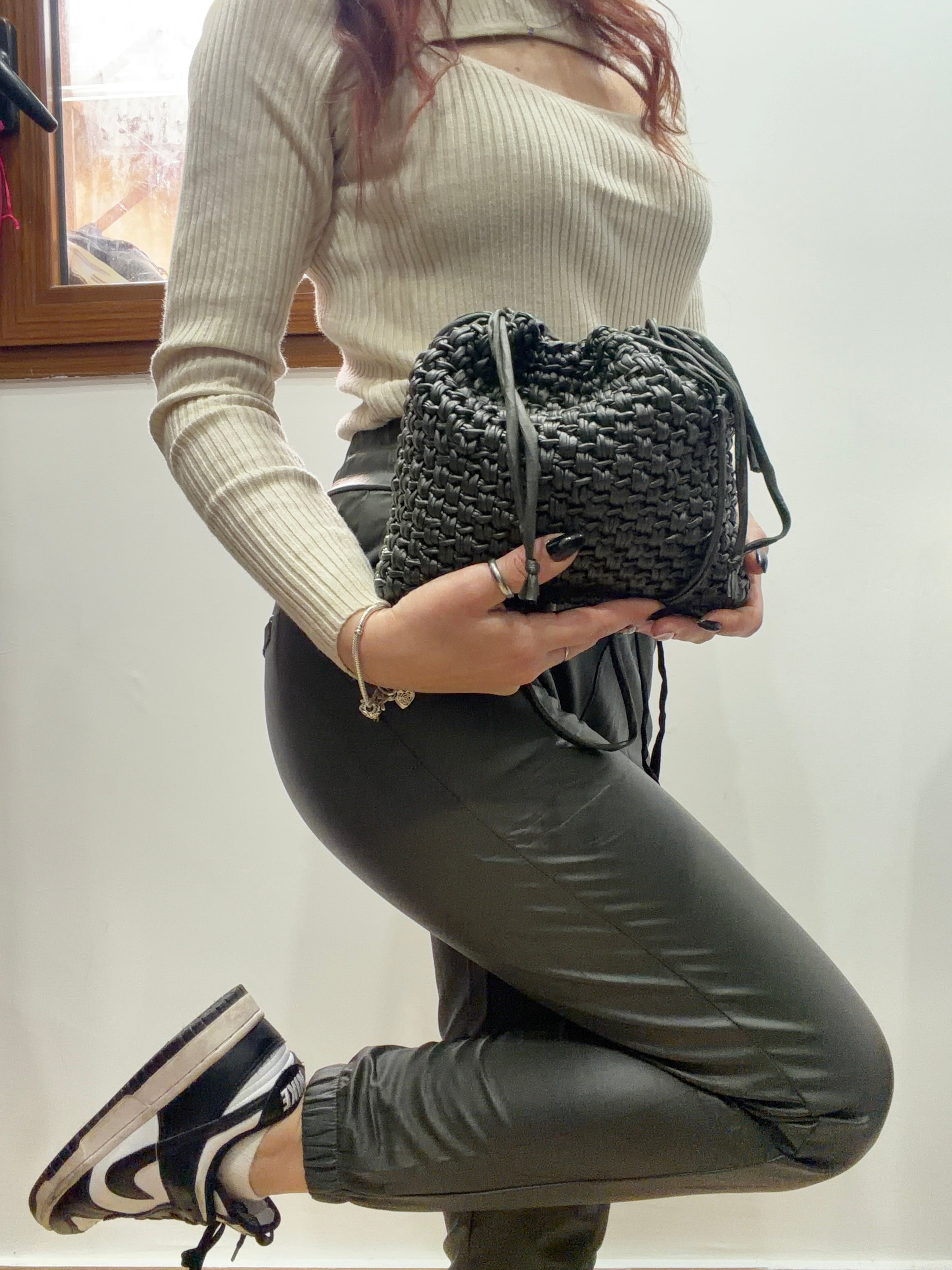 Pouch bag